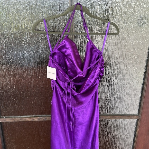 Superdown lanthea Purple slip maxi dress size Medium nwt. - Picture 8 of 9